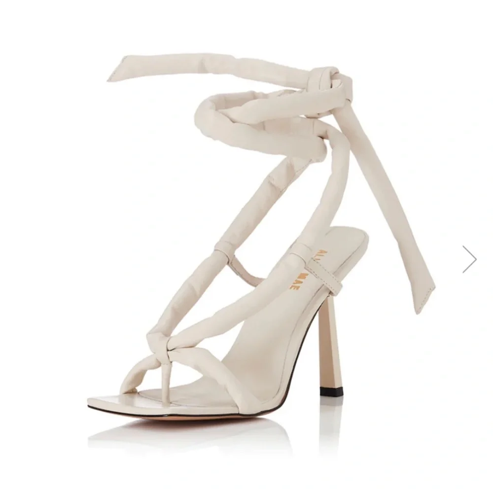 Alias Mae Astro Heel in Bone, EU Size: 39 - Picture 1 of 16